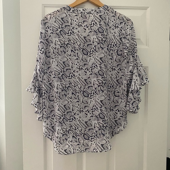 Ladies blouse - Picture 5 of 5
